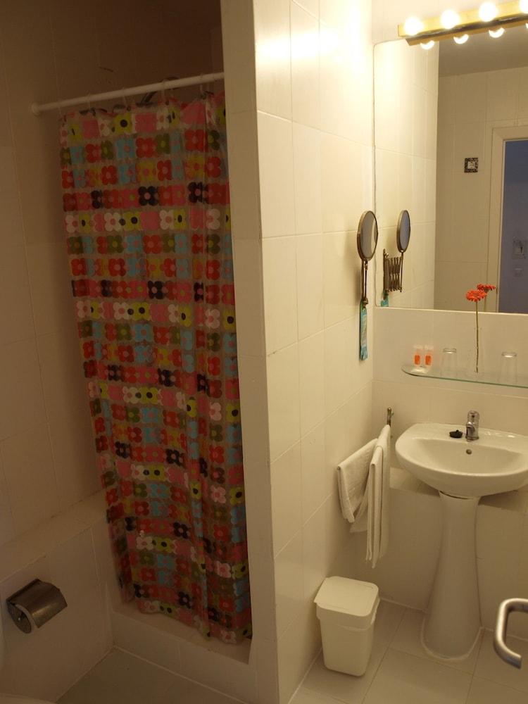 Hostal Arias Siviglia Esterno foto