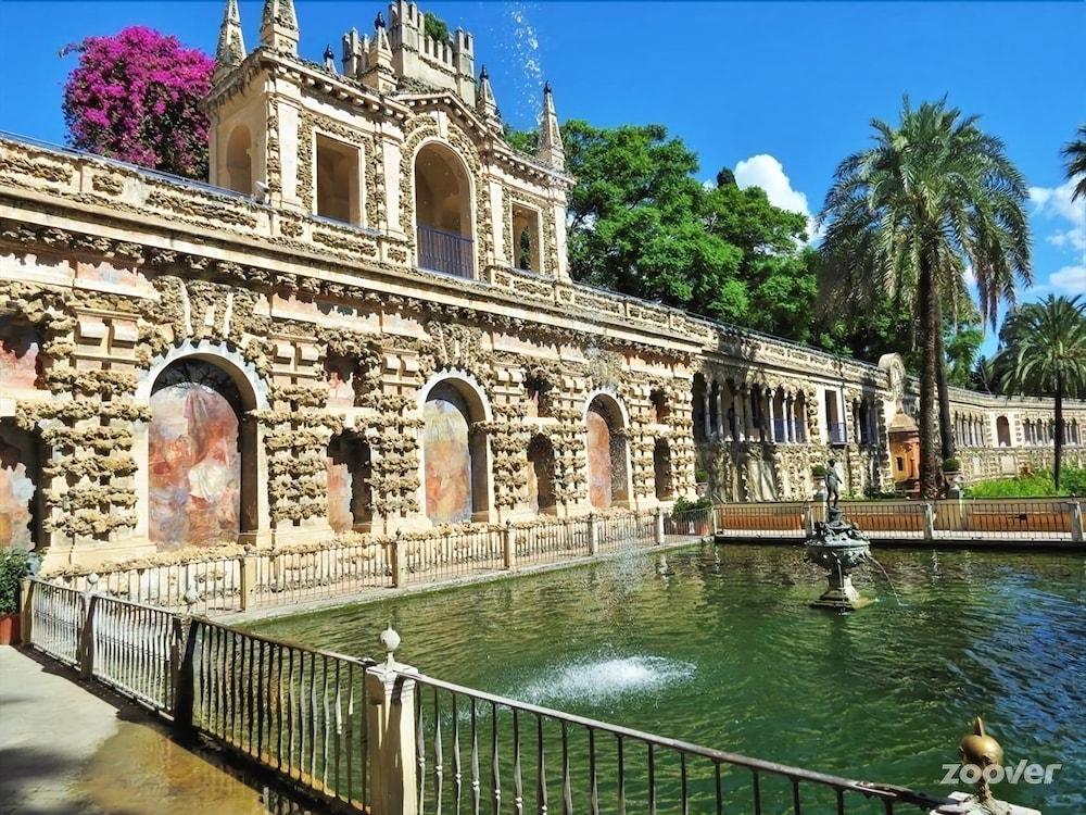 Hostal Arias Siviglia Esterno foto